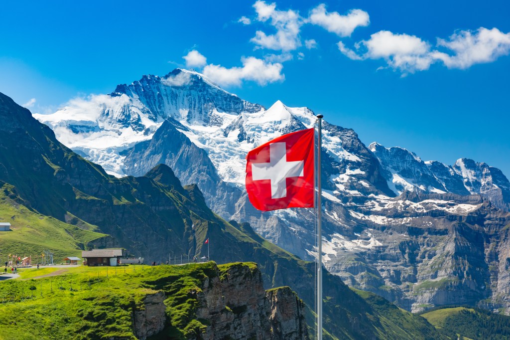 Open Source Adoption: Switzerland Leads the Way with EMBAG Legislation